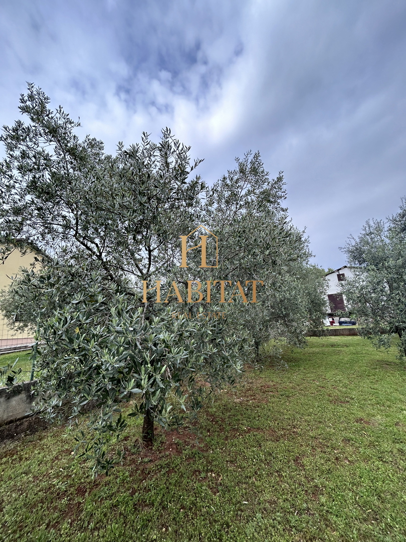 Istria, Umago, Marija Na Krasu, casa 420m2 con terrazze, giardino 1644m2, 2 garage, vista mare