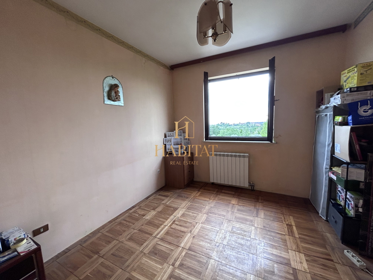 Istria, Umago, Marija Na Krasu, casa 420m2 con terrazze, giardino 1644m2, 2 garage, vista mare
