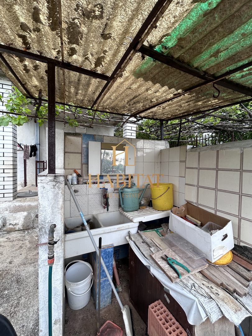 Istria, Umago, Marija Na Krasu, casa 420m2 con terrazze, giardino 1644m2, 2 garage, vista mare