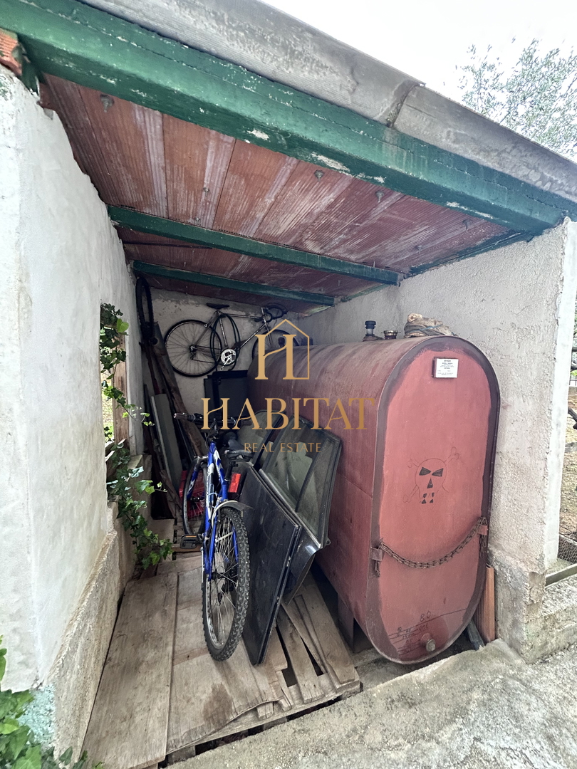 Istria, Umago, Marija Na Krasu, casa 420m2 con terrazze, giardino 1644m2, 2 garage, vista mare
