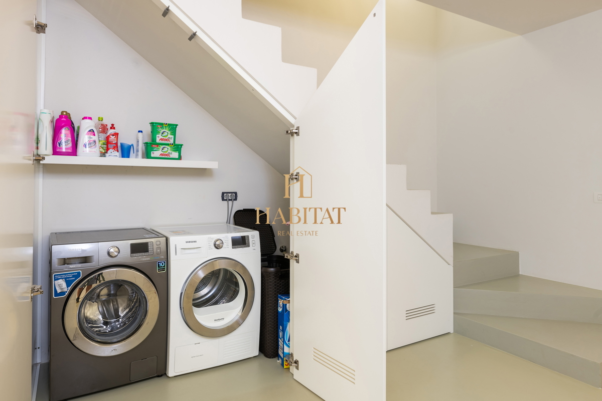 Istra, Zambratija, lussuosa villa di 420m2, 4 camere da letto, 4 bagni, garage.