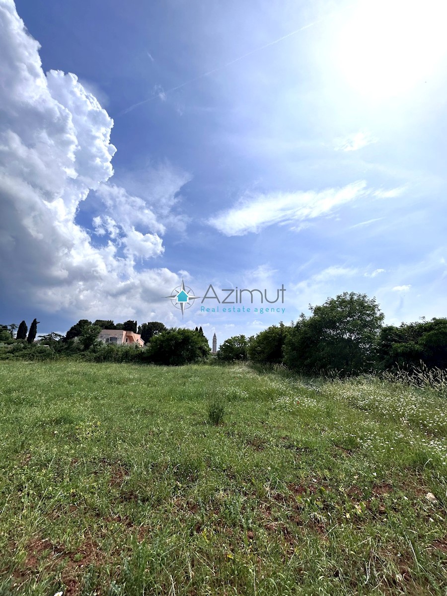 Istria, Dignano, terreno edificabile 12642m2, zona residenziale e commerciale, centro, vista