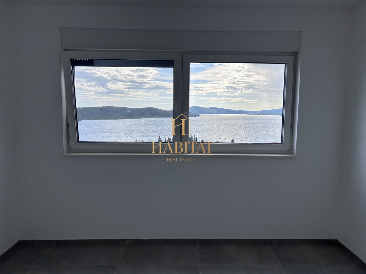 Dalmazia, Okrug Gornji, Attico 147m2, vista mare panoramica, piscina