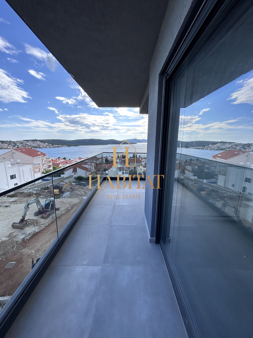 Dalmazia, Okrug Gornji, Attico 147m2, vista mare panoramica, piscina