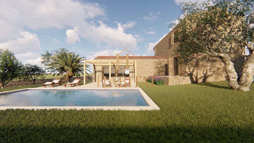 Istria, Majkusi, terreno edificabile ESCLUSIVO con tutti i permessi 791m2, progetto casa 156m2, utenze pagate