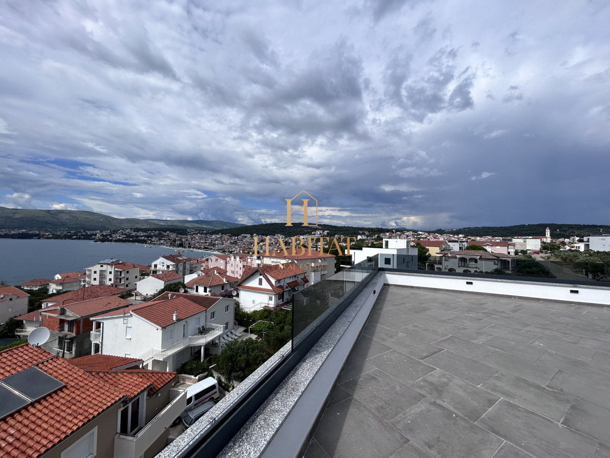 Dalmazia, Okrug Gornji, Attico 192m2, vista sul mare aperto