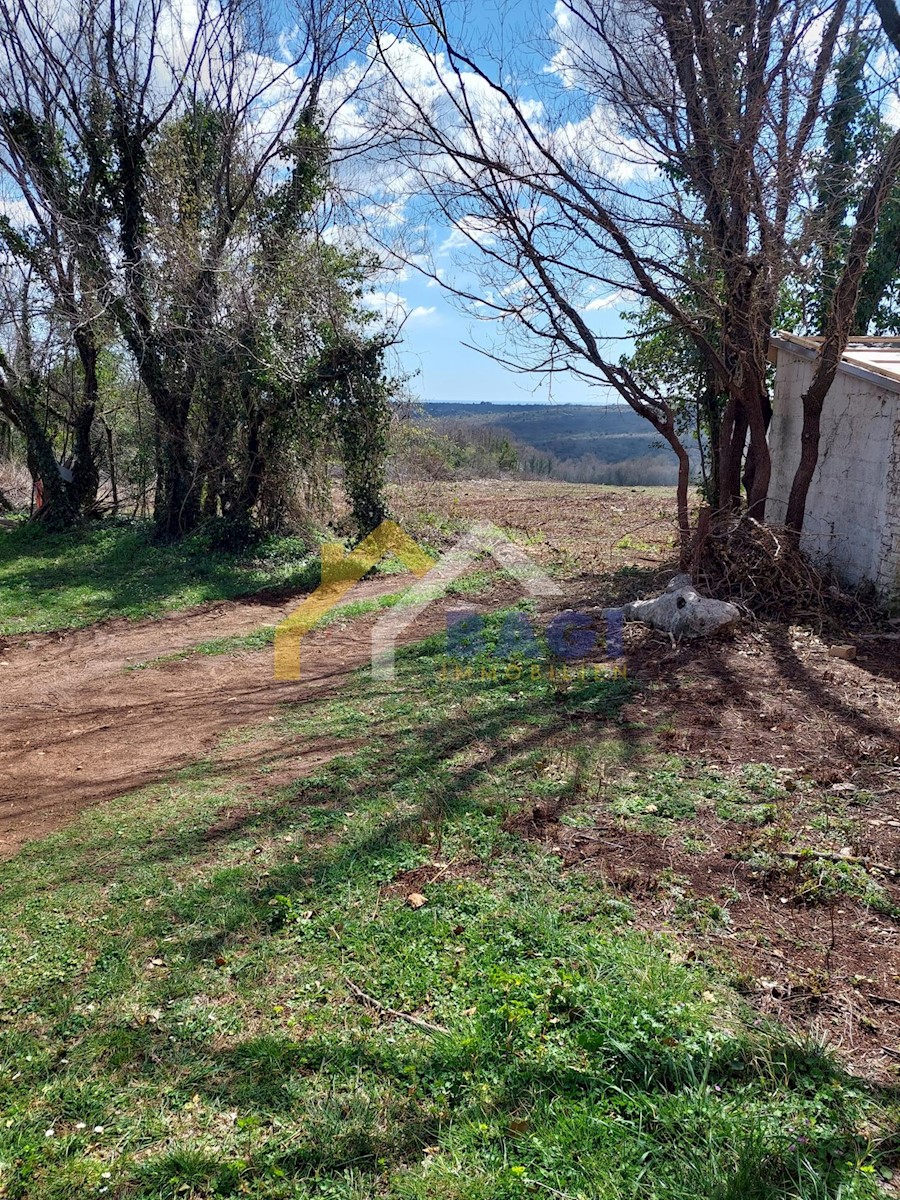 Terreno edificabile Rebići - vicino al mare 1284m2