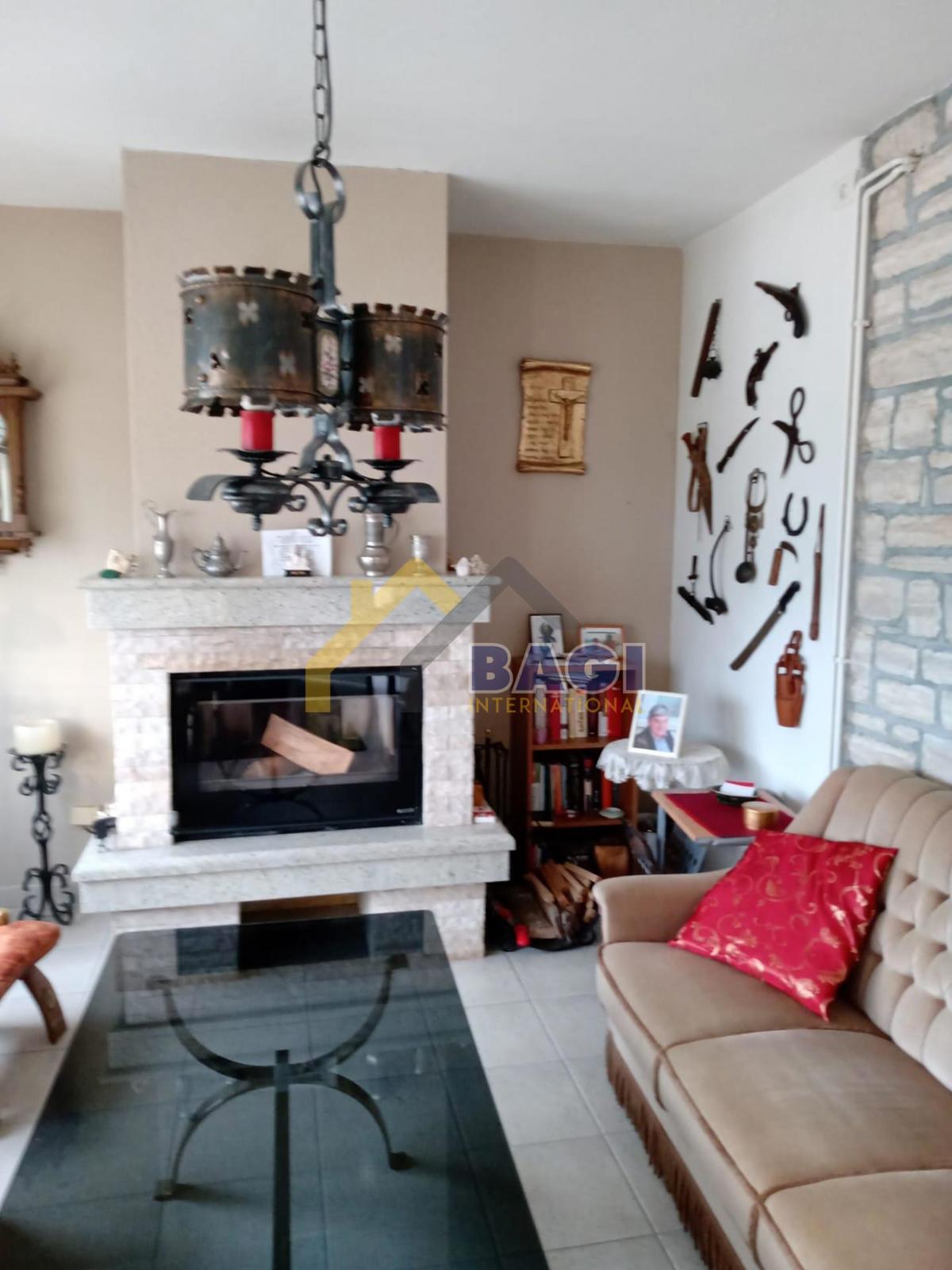 Casa Donji Karin, Benkovac, 108m2