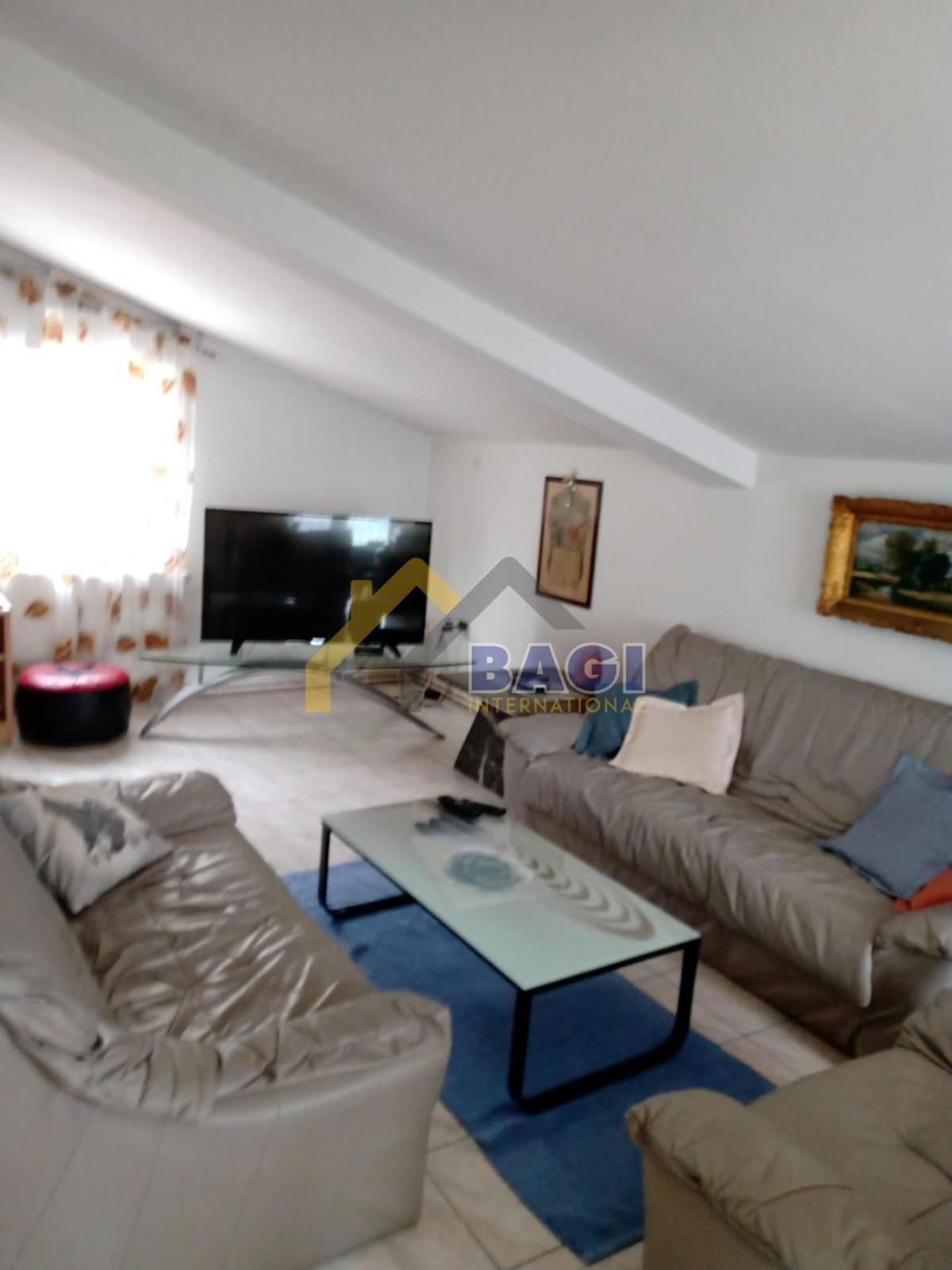 Casa Donji Karin, Benkovac, 108m2