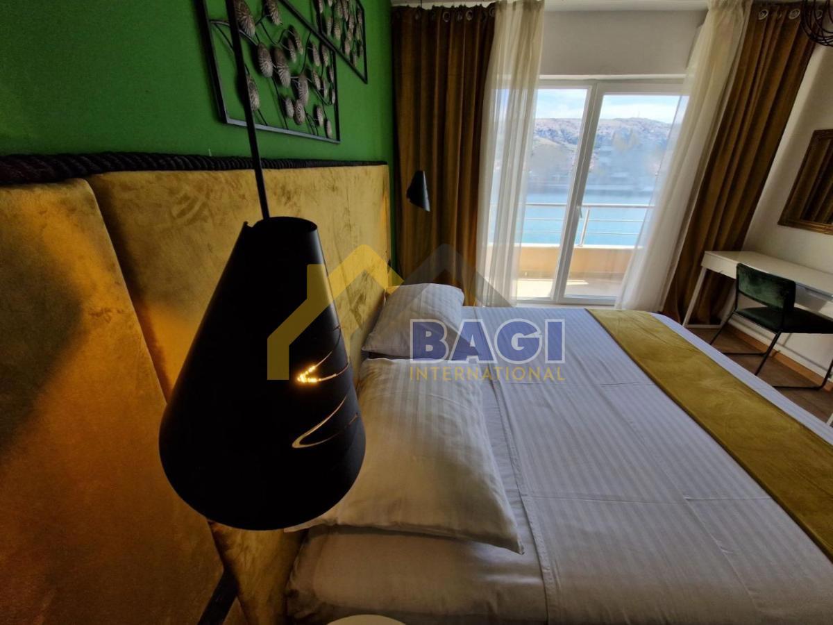 Casa Poluotok, Zadar, 603m2