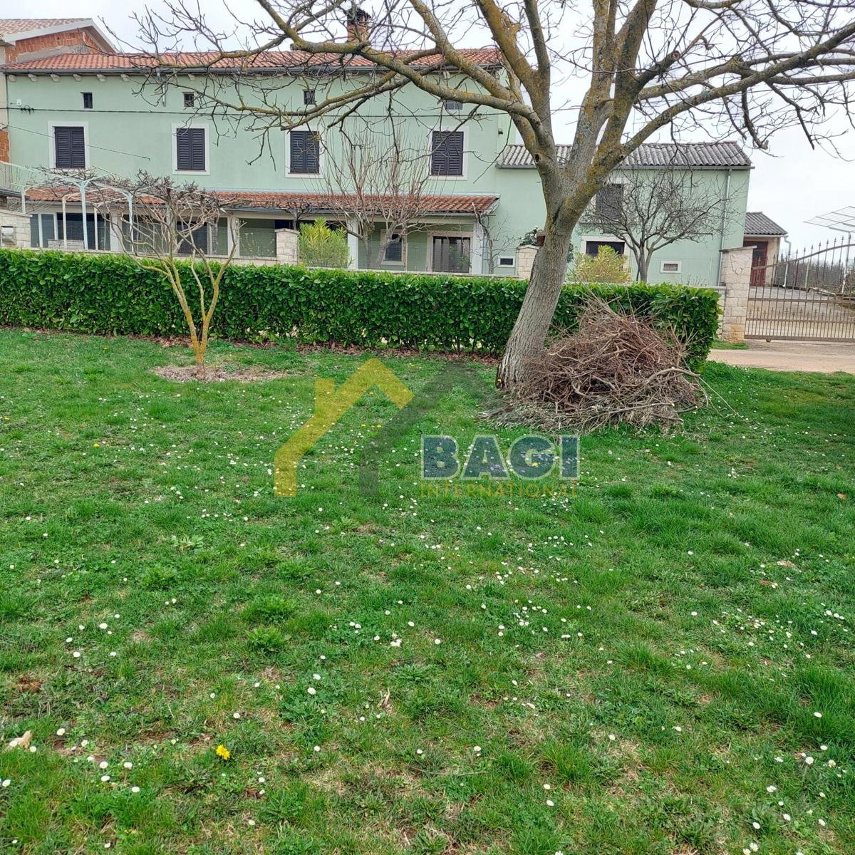 Casa in pietra, taverna e strutture accessorie - dintorni di Gimino