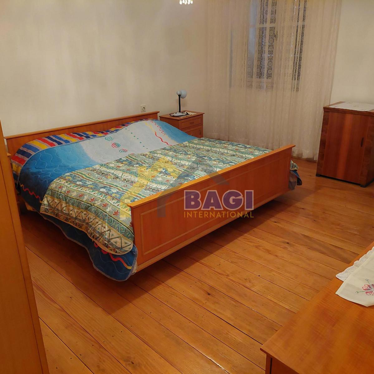 Casa in pietra, taverna e strutture accessorie - dintorni di Gimino