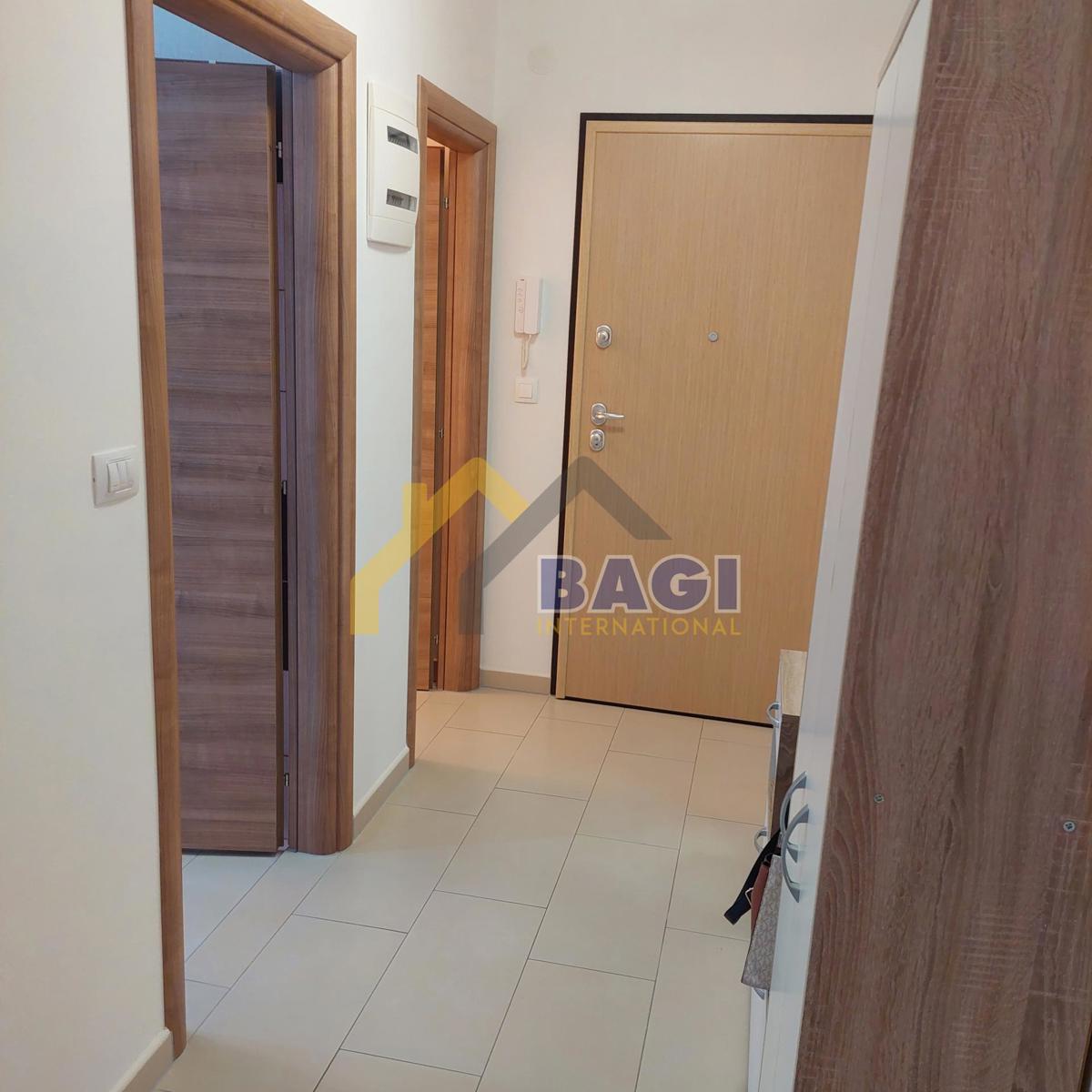 Pola - Appartamento piano terra 61m2 - giardino - parcheggio privato