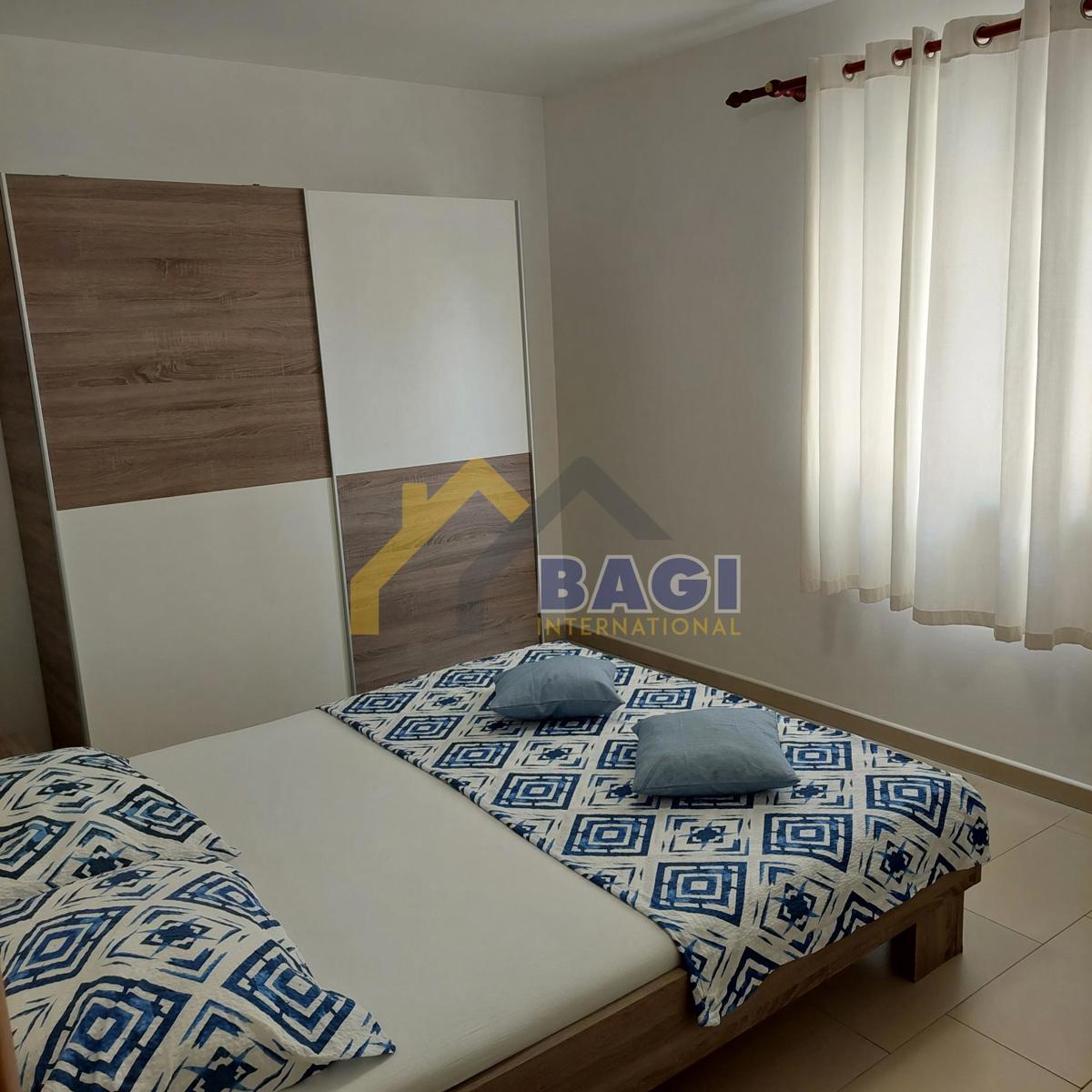 Pola - Appartamento piano terra 61m2 - giardino - parcheggio privato