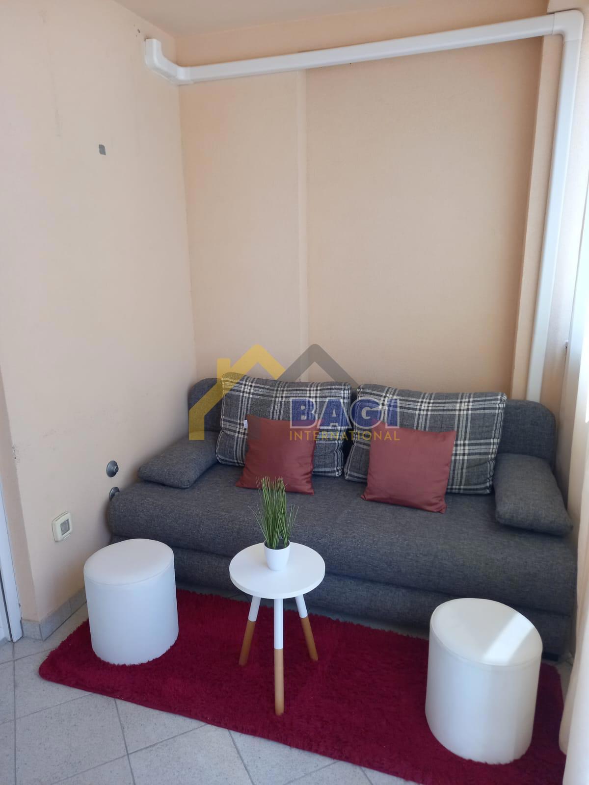Pola - Appartamento piano terra 61m2 - giardino - parcheggio privato