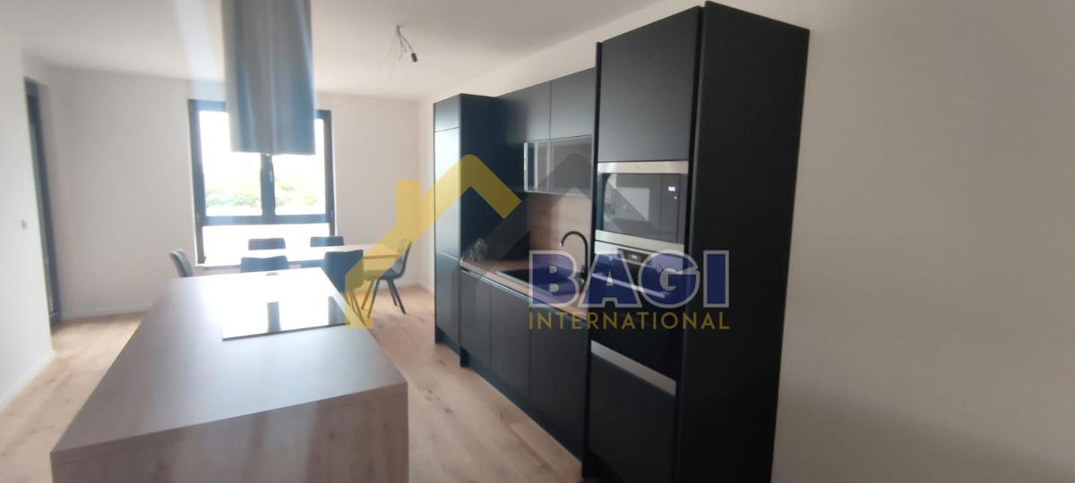 Pula-Attico 120m2-Nuova costruzione-2 posti auto-arredato