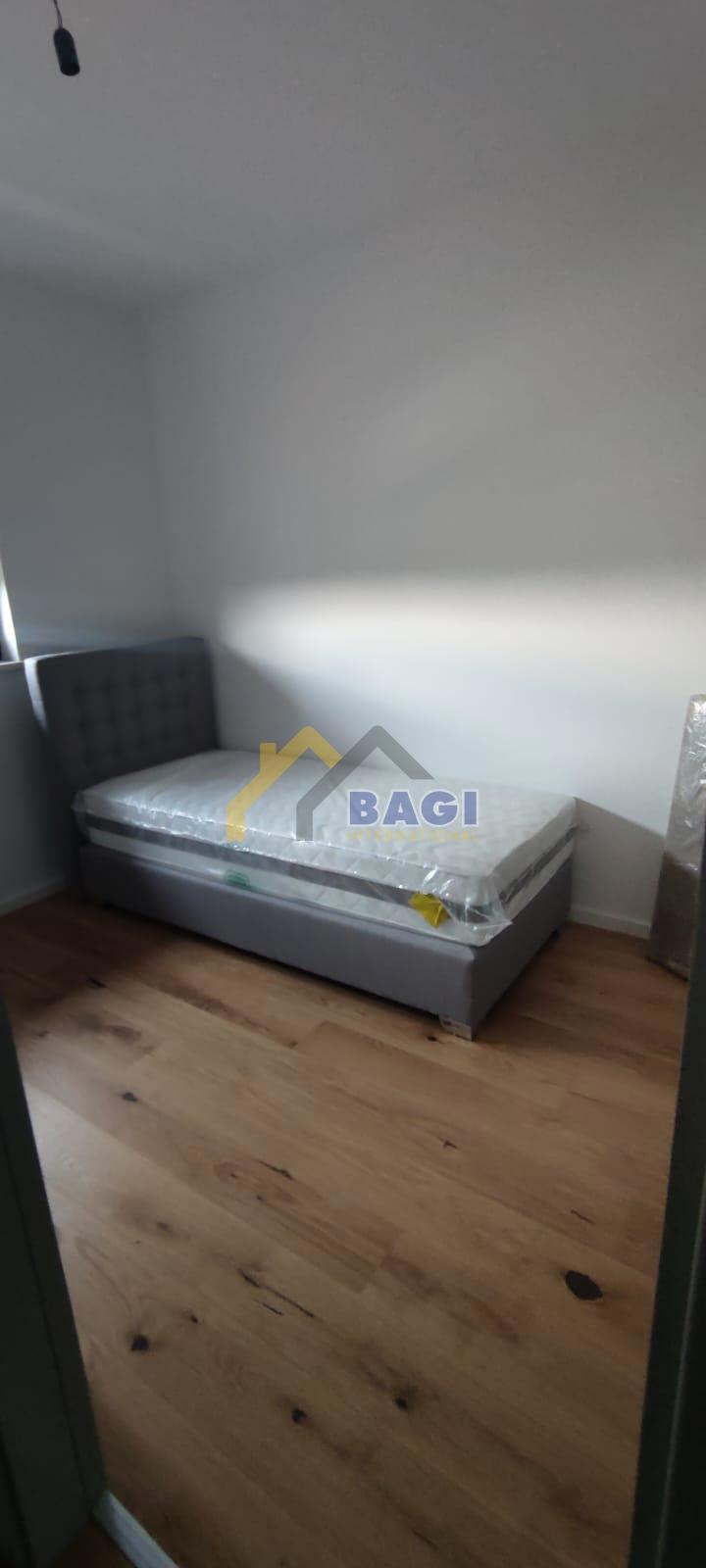 Pula-Attico 120m2-Nuova costruzione-2 posti auto-arredato