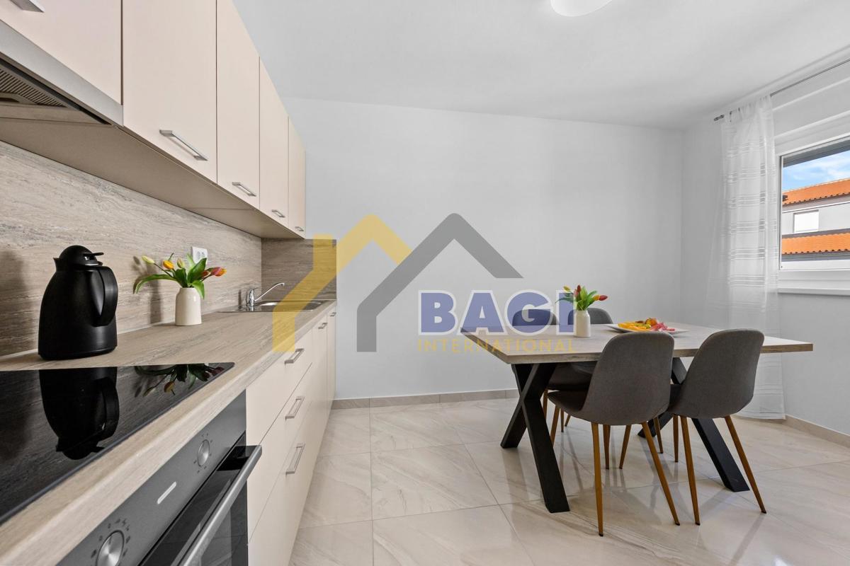 Appartamento con due camere da letto a Peroj