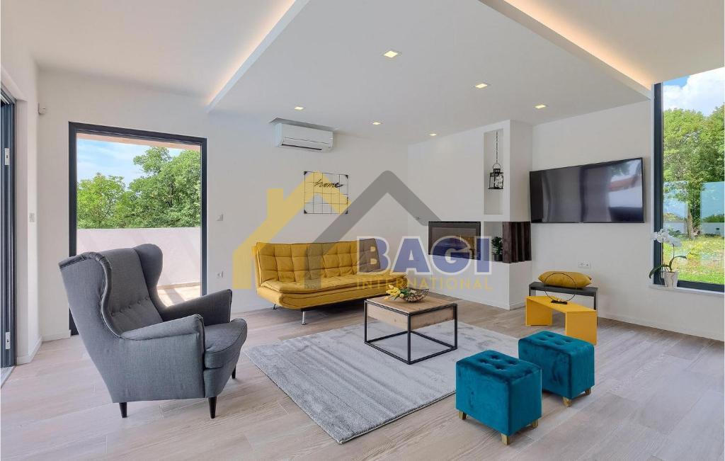 Splendida villa con piscina sulla collina – Barban