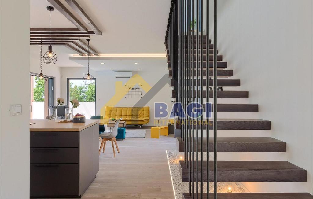 Splendida villa con piscina sulla collina – Barban