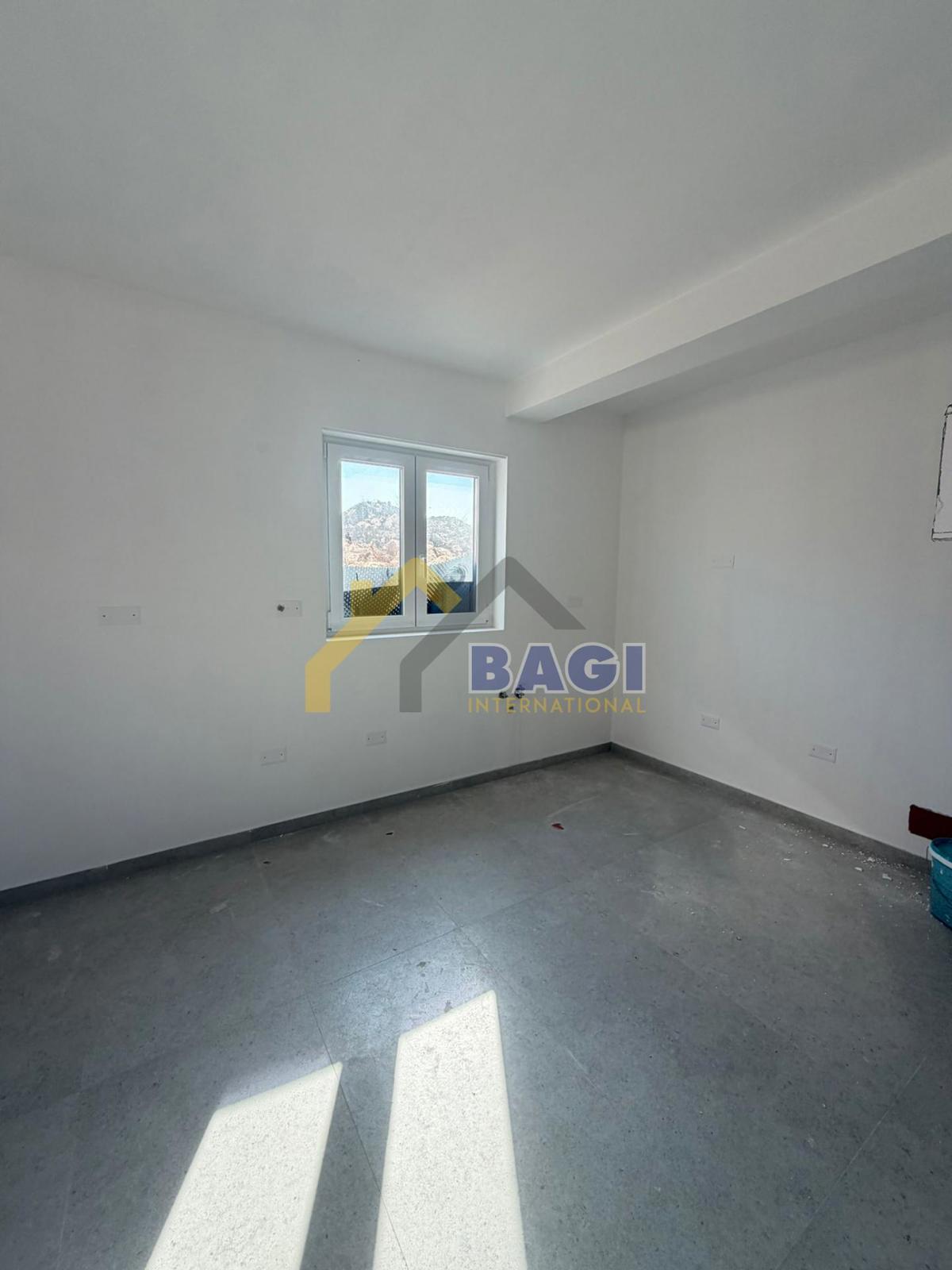 Appartamento di Lusso, Prima Fila sul Mare con Terrazza Privata – Medulin