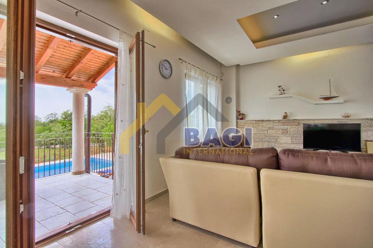 Casa Štokovci, Svetvinčenat, 294m2