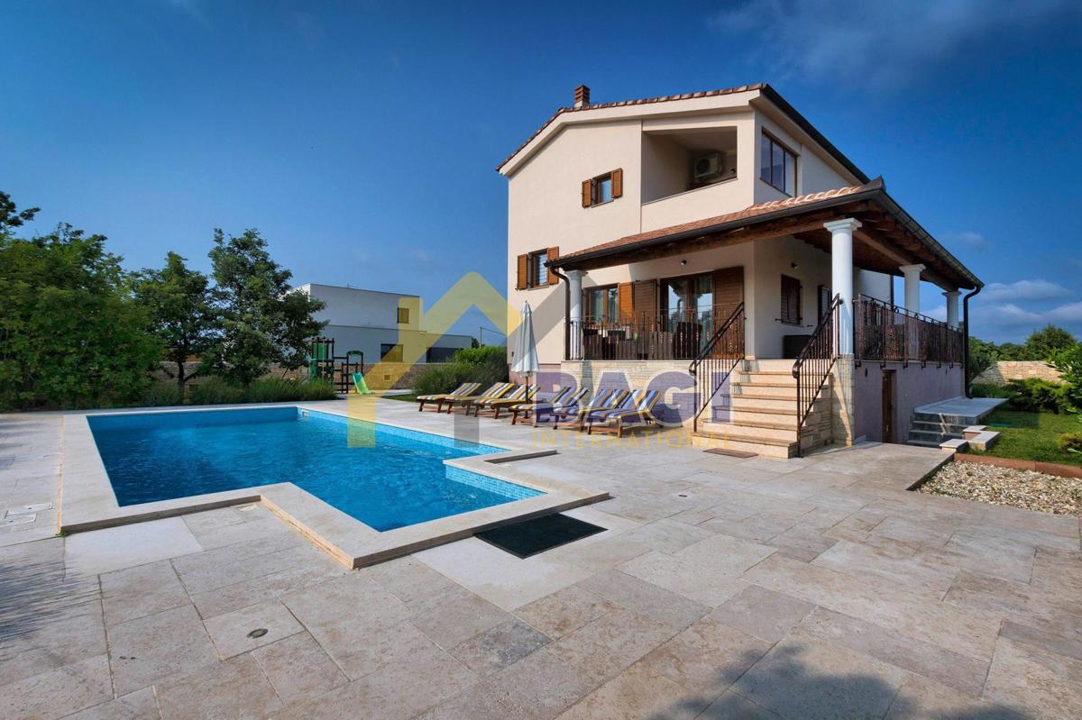 Casa Štokovci, Svetvinčenat, 294m2