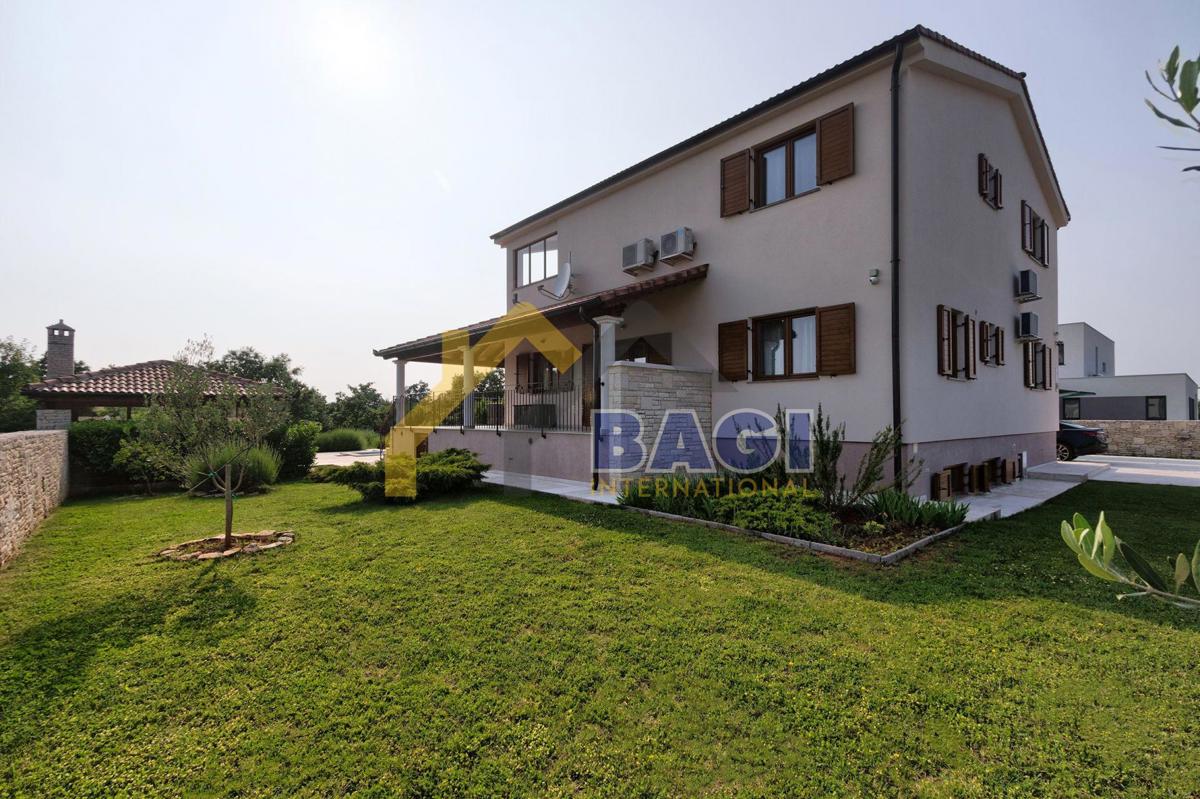 Casa Štokovci, Svetvinčenat, 294m2