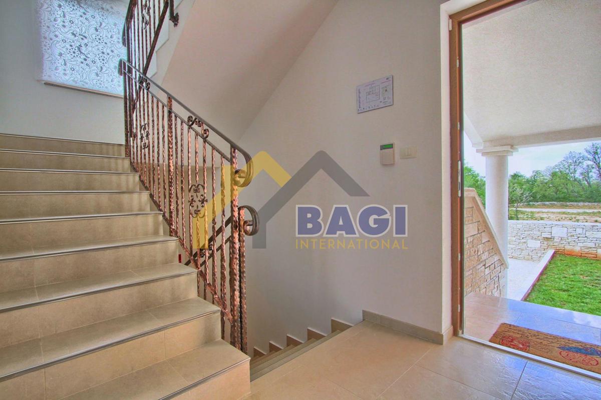 Casa Štokovci, Svetvinčenat, 294m2