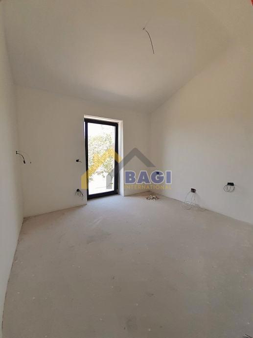 Casa con vista a 450 m dal mare Trget-Istria