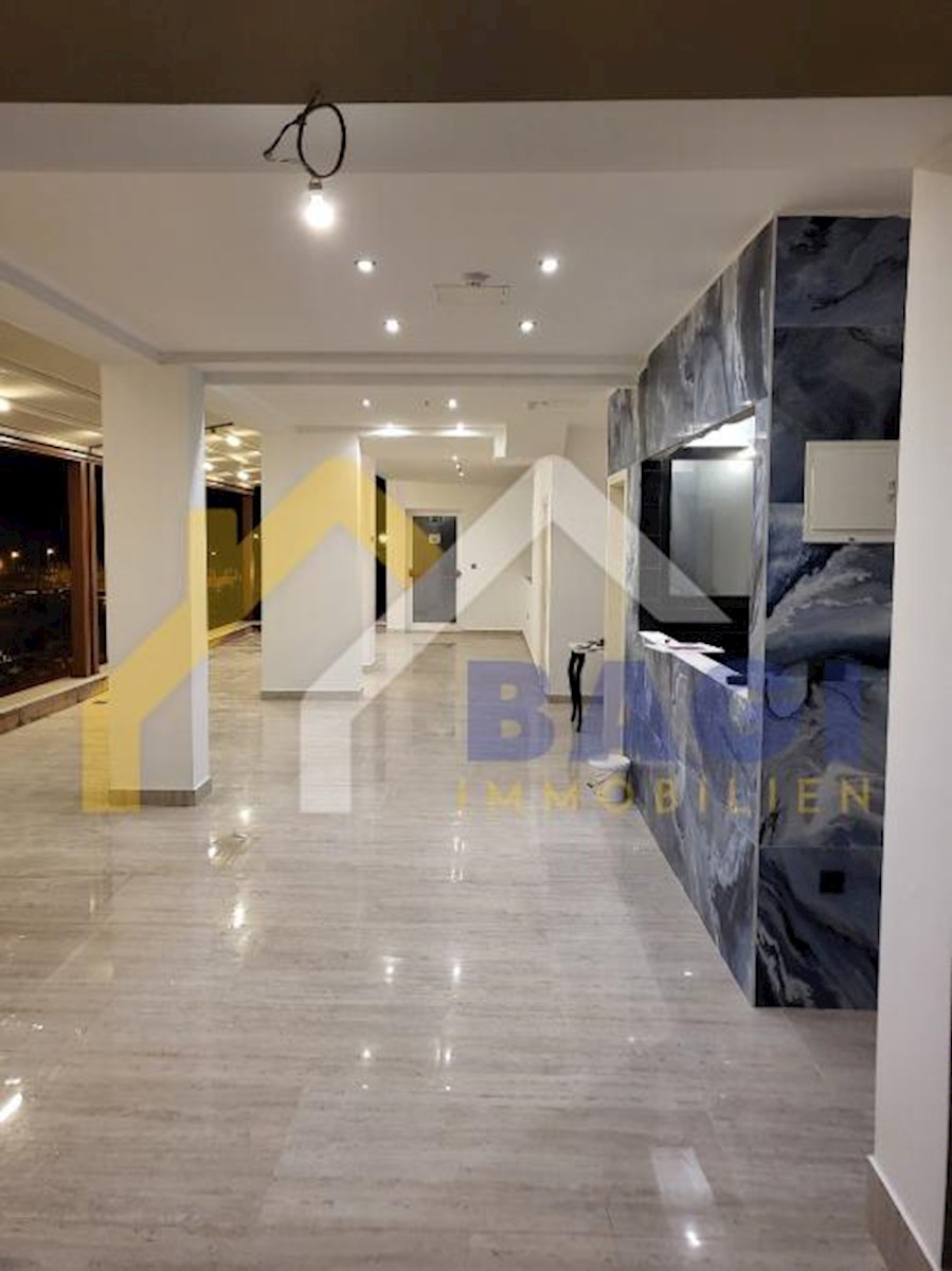 Commerciale Grad, Split, 192m2