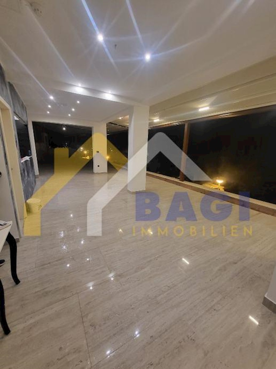 Commerciale Grad, Split, 192m2