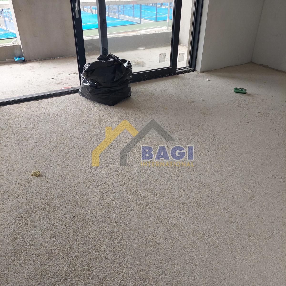 Pula Veli vrh-appartamento 89,30m2-ascensore-garage-vicino al mare