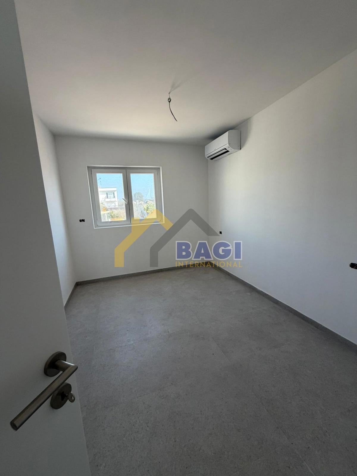 Prima fila sul mare! Appartamento di 88 m² in nuova costruzione, Medulin