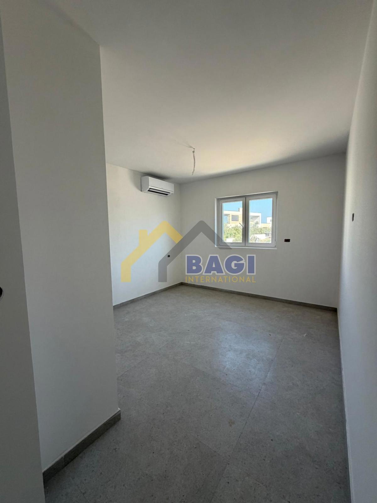 Prima fila sul mare! Appartamento di 88 m² in nuova costruzione, Medulin