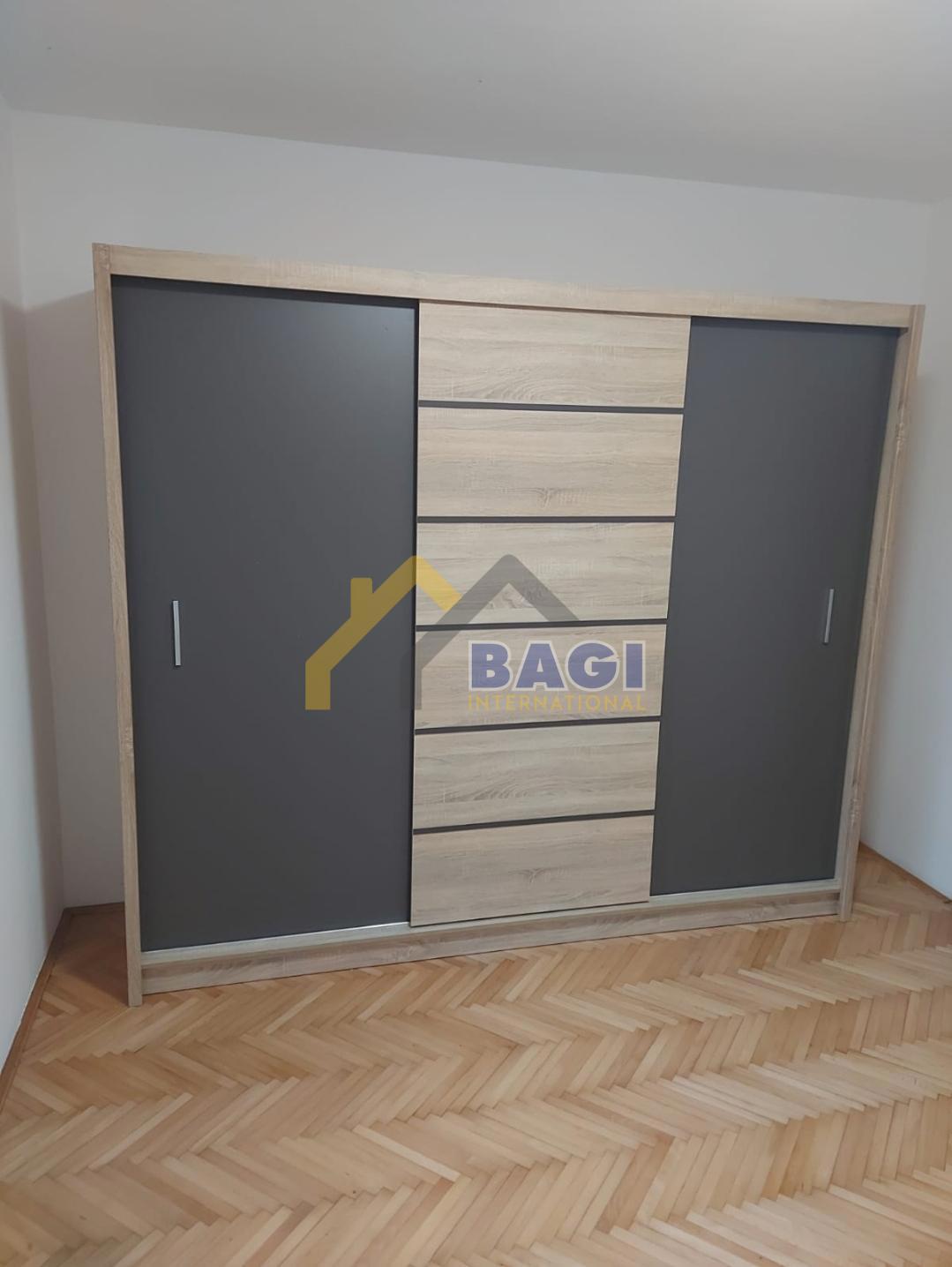 CASA ISTRA CON DUE APPARTAMENTI CON VISTA MARE