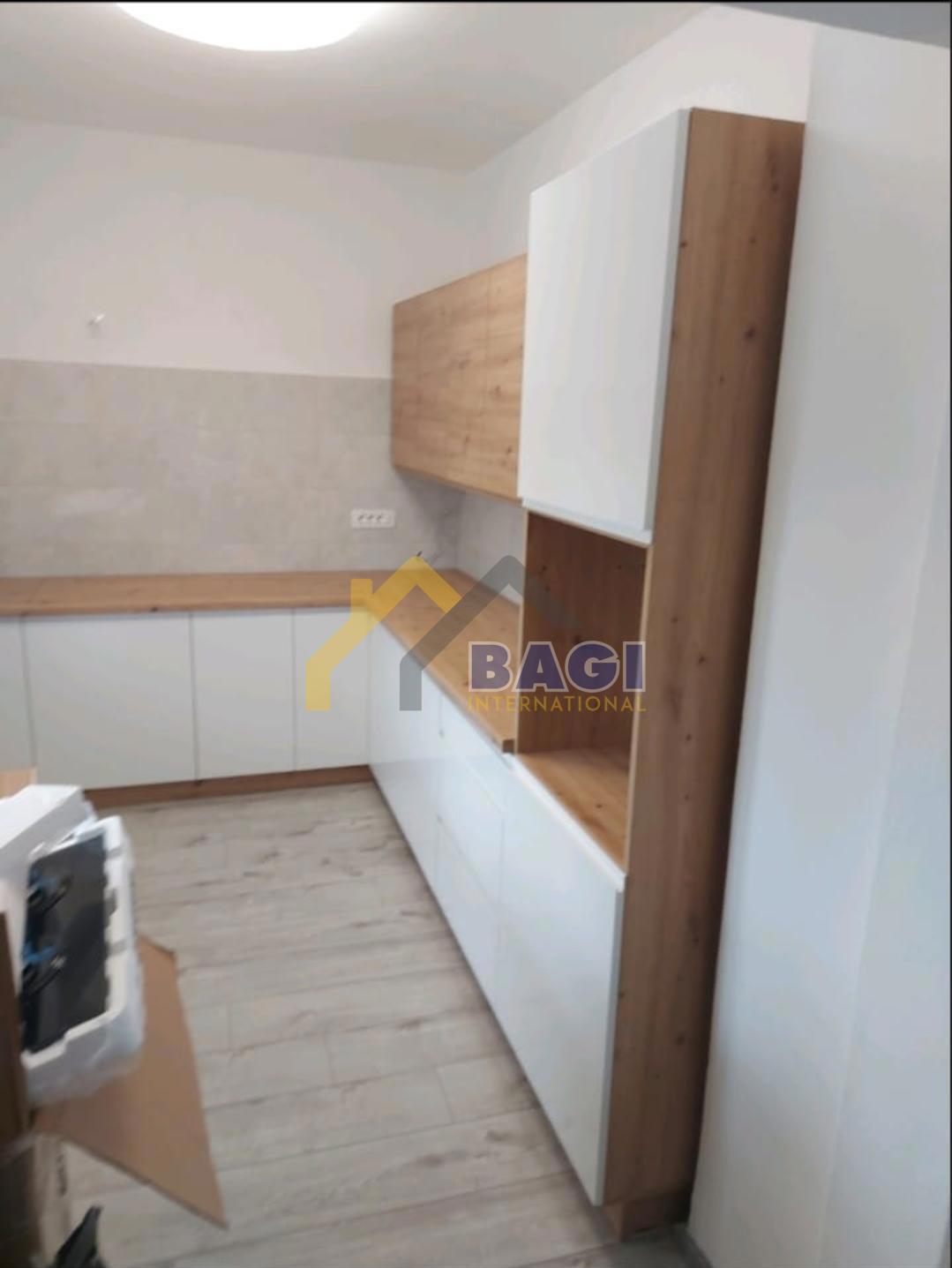 CASA ISTRA CON DUE APPARTAMENTI CON VISTA MARE