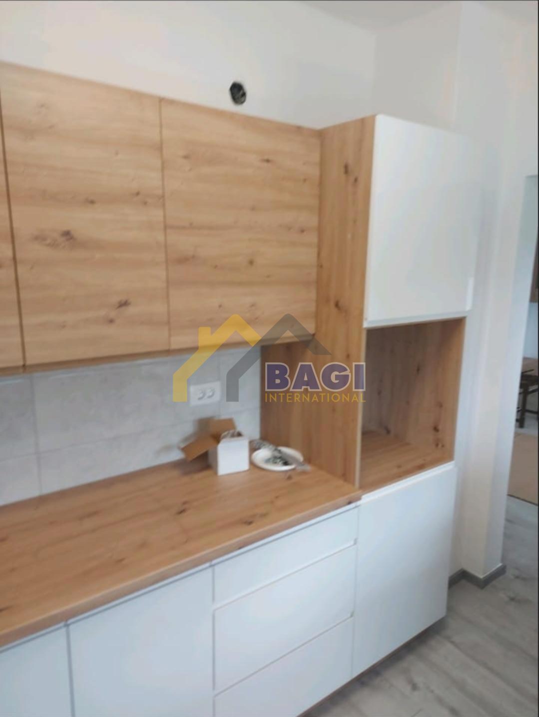 CASA ISTRA CON DUE APPARTAMENTI CON VISTA MARE