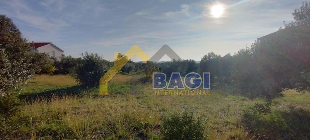Terreno edificabile Bibinje, 1.381m2
