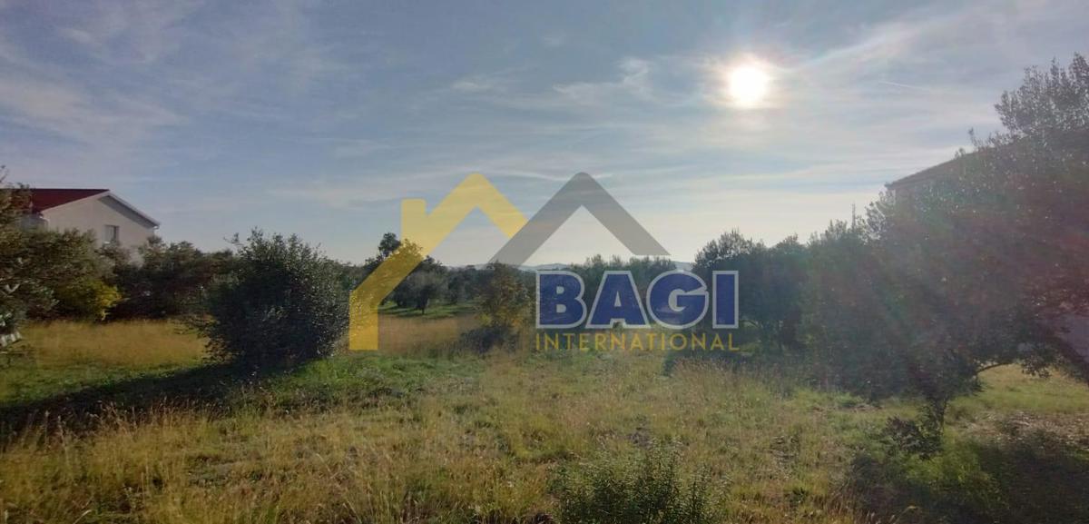 Terreno edificabile Bibinje, 1.381m2