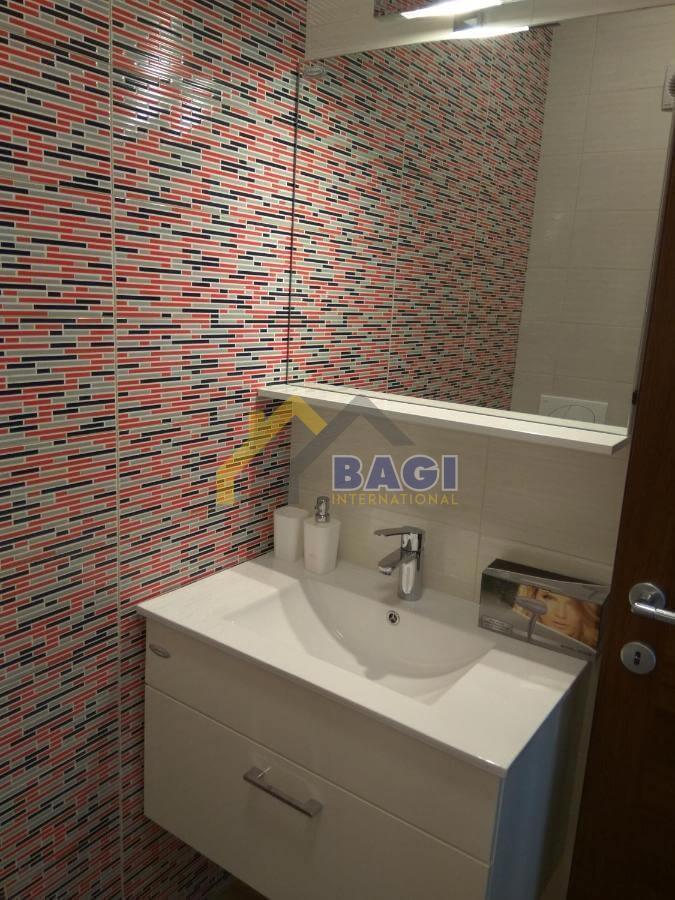 Casa Centar, Pula, 750m2