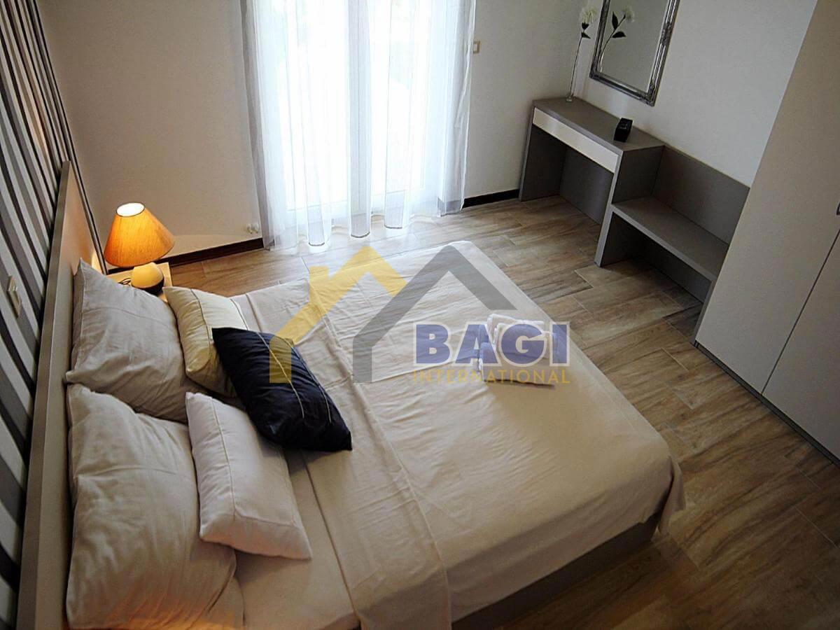 Casa Centar, Pula, 750m2