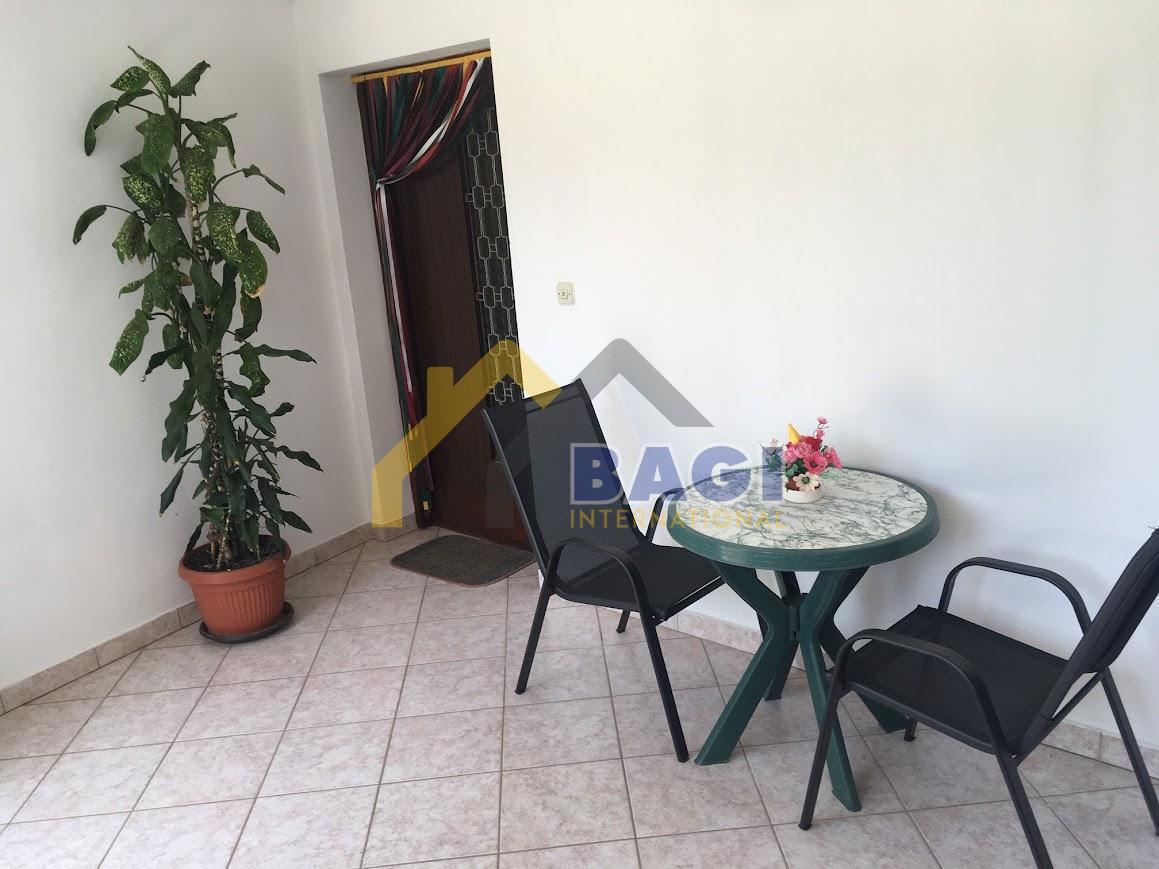 Appartamento a 400m dal mare - parcheggio nella proprietà