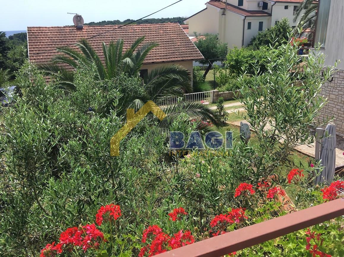 Appartamento a 400m dal mare - parcheggio nella proprietà