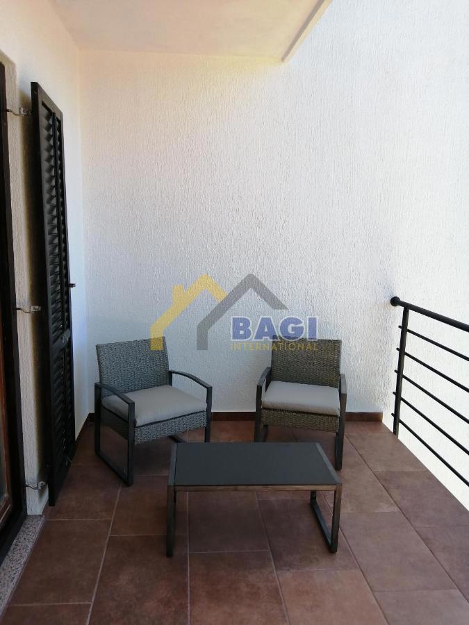 ISTRA - MEDULIN Casa appartamenti con 3 appartamenti e vista mare