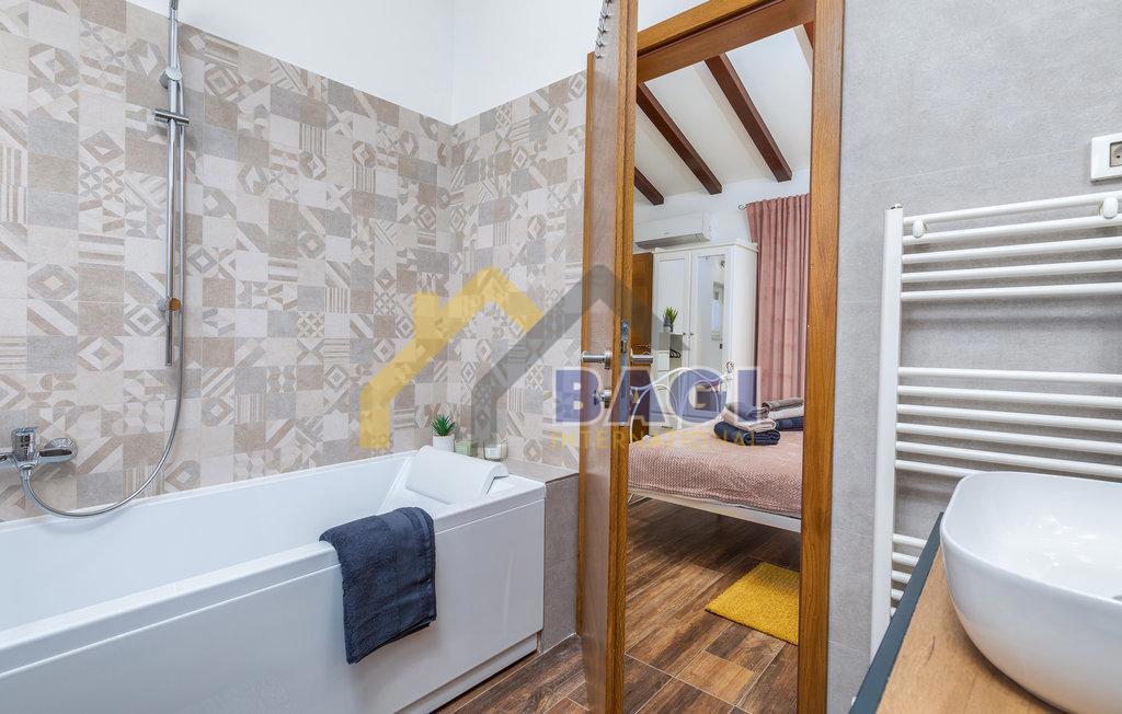 ISTRIA - ŠTINJAN Bellissima casa con piscina e giardino