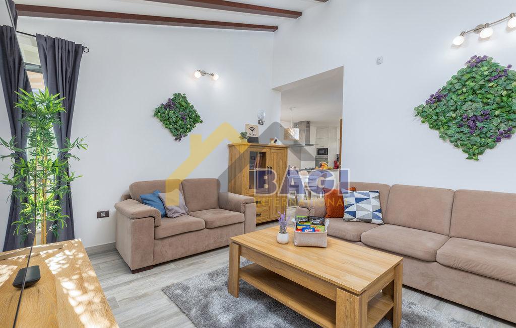 ISTRIA - ŠTINJAN Bellissima casa con piscina e giardino