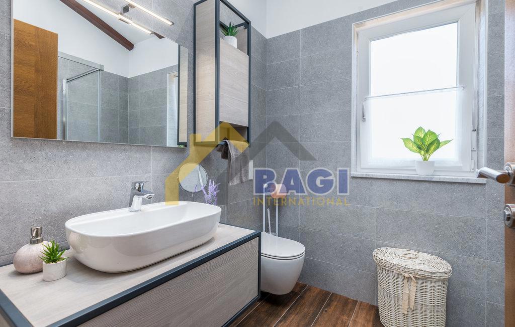 ISTRIA - ŠTINJAN Bellissima casa con piscina e giardino