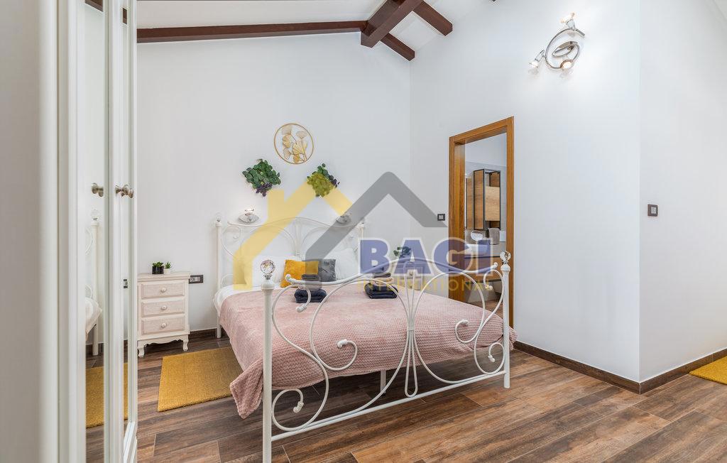 ISTRIA - ŠTINJAN Bellissima casa con piscina e giardino