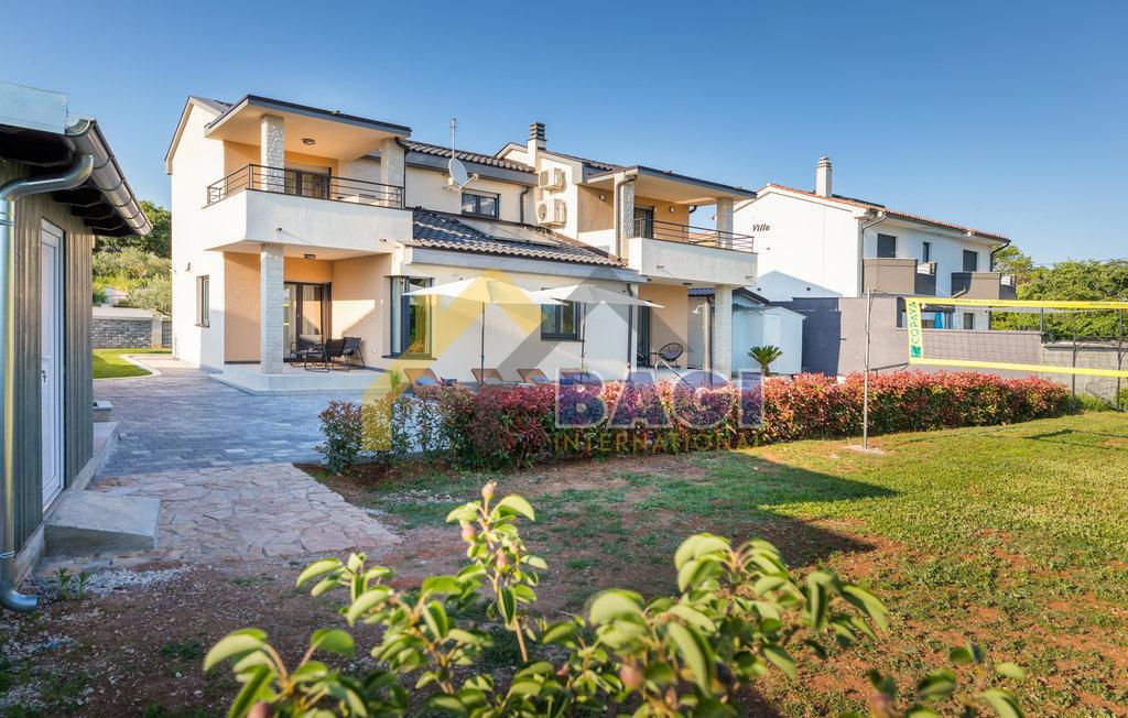 ISTRIA - ŠTINJAN Bellissima casa con piscina e giardino